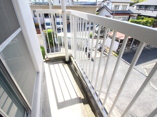 宮ノ岸共同住宅２号棟の物件内観写真